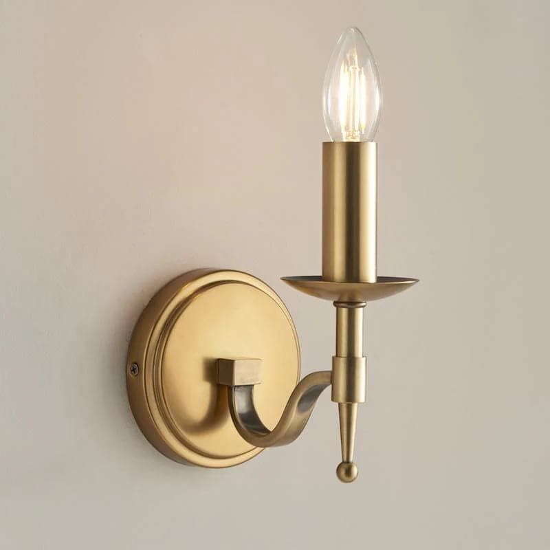 Interiors 1900 Stanford Antique Brass Single Wall Light - ფოტო 1